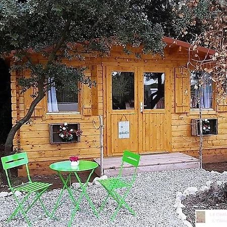 Le Chalet Sous L'Olivier Boulbon Exteriör bild