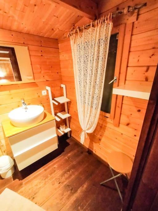 Le Chalet Sous L'Olivier Boulbon Exteriör bild