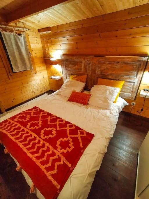 Le Chalet Sous L'Olivier Boulbon Exteriör bild